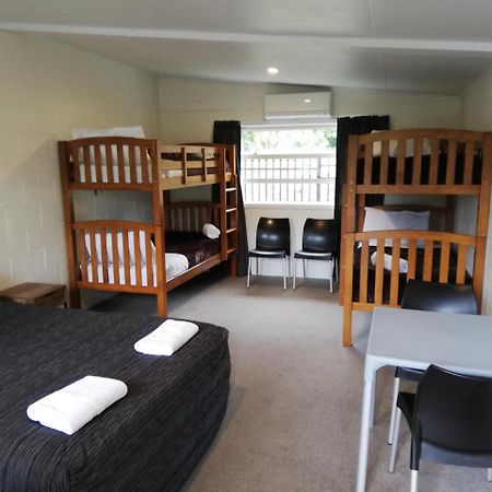 Mawley Holiday Park Masterton Esterno foto